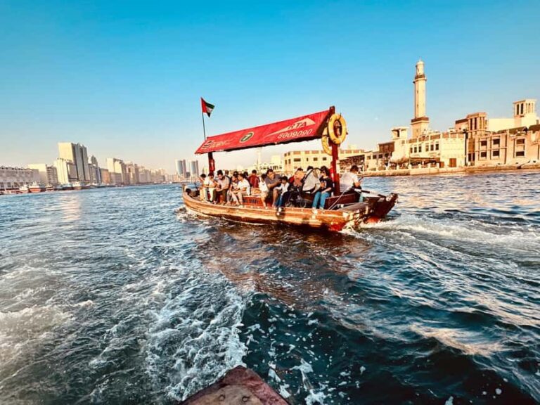 Dubai: Authentic Old Town, Souks, Tastings & Abra Boat Tour - The Guide’s Role: Making the Experience Shine