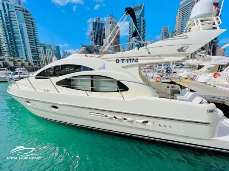 Dubai: Azimut 42 Feet Private Luxury Yacht Cruise - What to Expect on the Yacht Tour