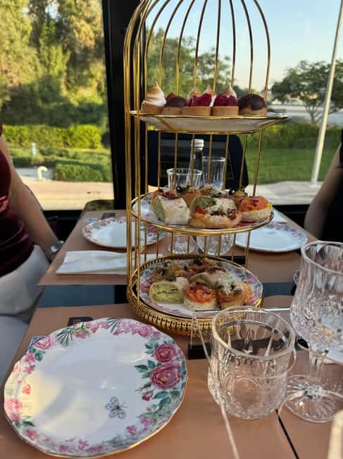 Dubai: Bustronomy Panoramic Afternoon Tea City Tour - Who Will Appreciate This Tour?