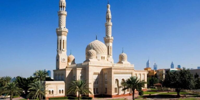Dubai: City Tour with Professional Guide in Luxury Car - Limitations & Considerations