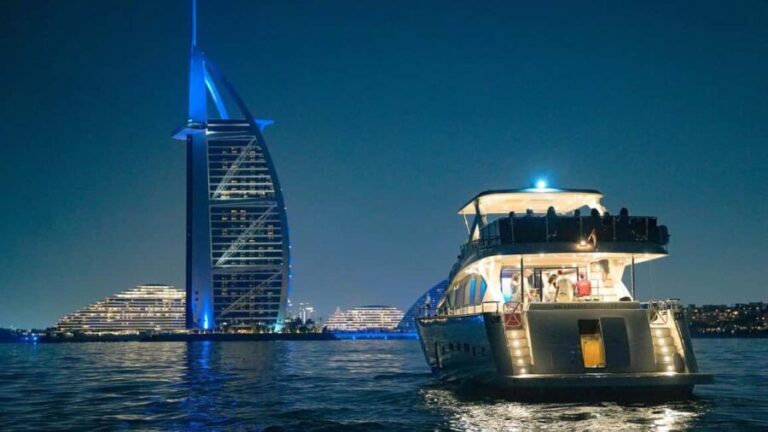 Dubai Harbor: Luxury Yacht Tour with BBQ Options - The Itinerary in Detail
