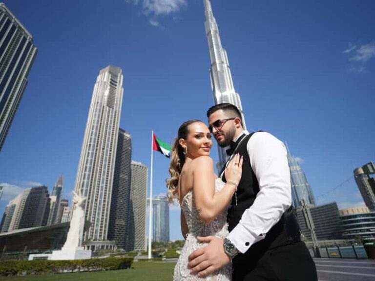 Dubai: Iconic Burj Khalifa Pre-Wedding Photoshoot - What to Expect During Your Photoshoot