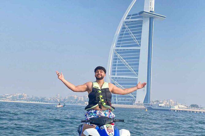 Dubai Jetski Tour of Burj al Arab and Burj Khalifa 45Min. - Detailed Breakdown of the Itinerary
