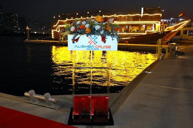 Dubai Marina Luxurious Dhow Cruise Dinner International Buffet - Quality of Food and Service