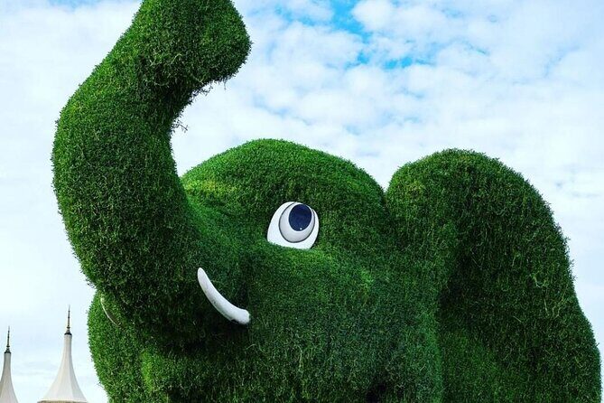 Dubai: Miracle Garden: A Blossoming Wonderland Admission Ticket - The Unique Displays and Highlights