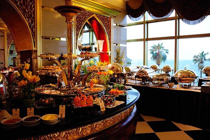 Dubai Private City Tour With Lunch In Burj Al Arab - The Practical Side: Logistics, Value, and Experience