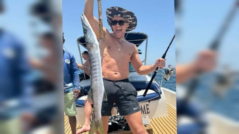 Dubai: Private Deep Sea Fishing Trip with BBQ of Catch - The Itinerary: What to Expect