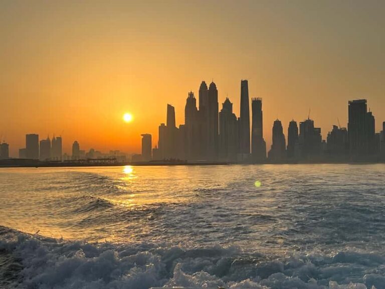 Dubai: Private Sunset Yacht Tour from Dubai Marina - The Itinerary and What to Expect