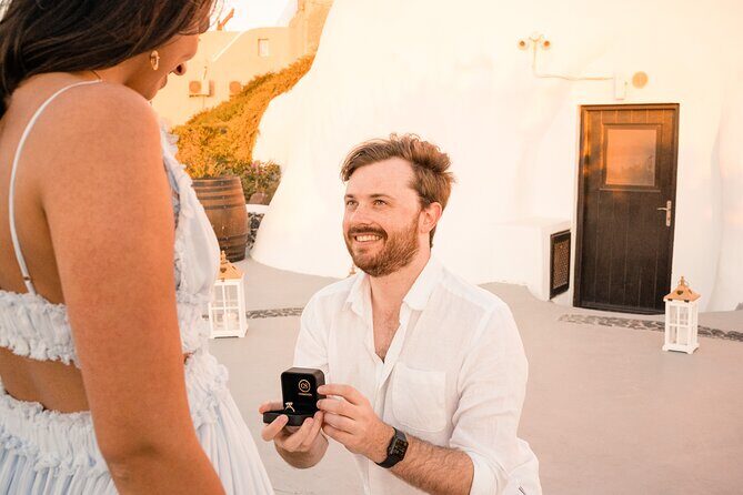 Dubai Proposal Photoshoot - The Value of Professional Photos in Dubai