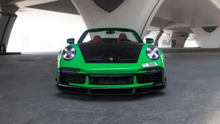 Dubai: Rent Porsche 911 Turbo S - What’s Included and What’s Not