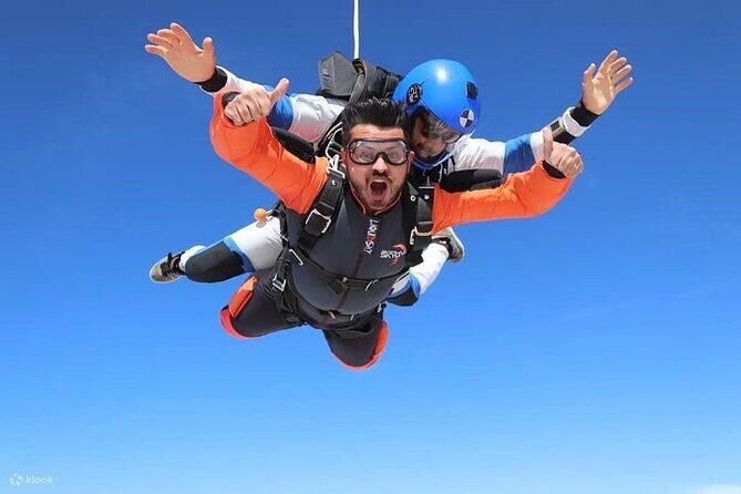 Dubai Skydive Tandem Over The Palm With Optional Transfers - The Sum Up