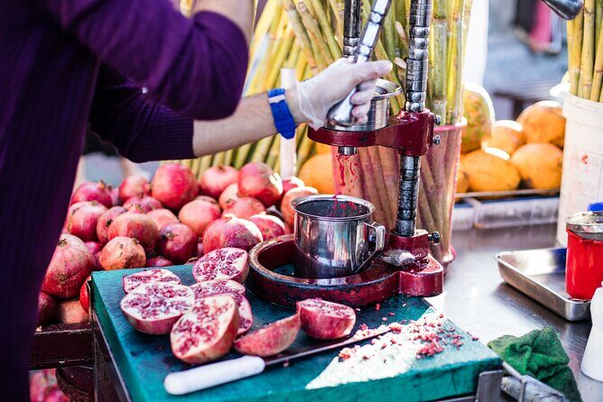 Dubai Souks, Museum Guided Tour with Boat Ride and Food Tastings - Authenticity and Cultural Highlights