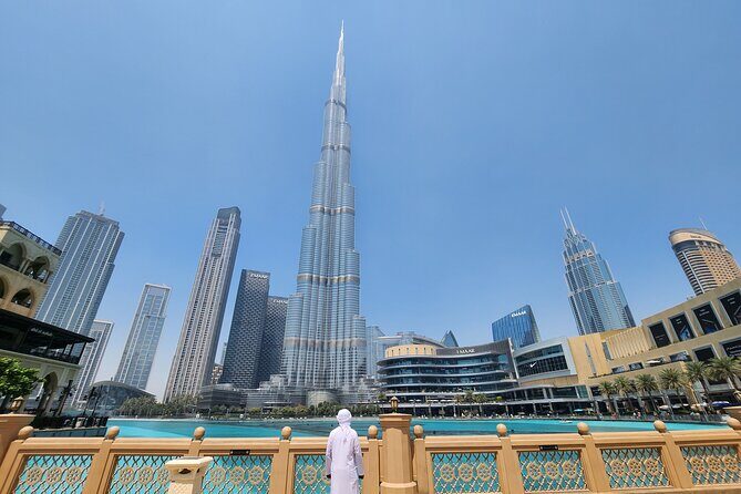 Dubai Top Ten Must-see Sights with Burj Khalifa and Transfers - The Transport and Overall Experience