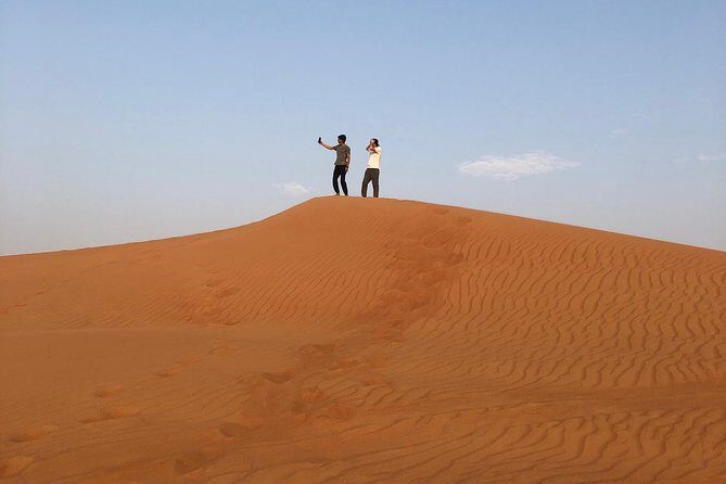 Dubai: Unique SUNSET 4WD Red Dunes Safari - The Experience: Authentic, Fun, and Well-Organized