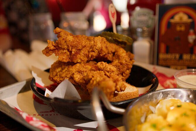 East Nashville Sidewalk Food Tour - An In-Depth Look at the East Nashville Sidewalk Food Tour