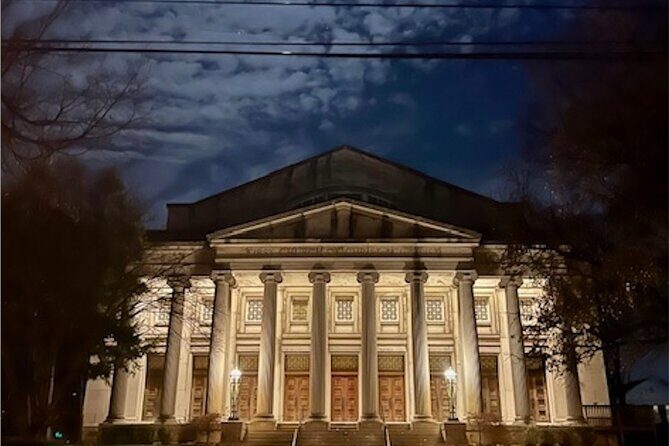 Eerie Old Louisville Photo Tour with Welcome Cocktail - The Highlights of the Experience
