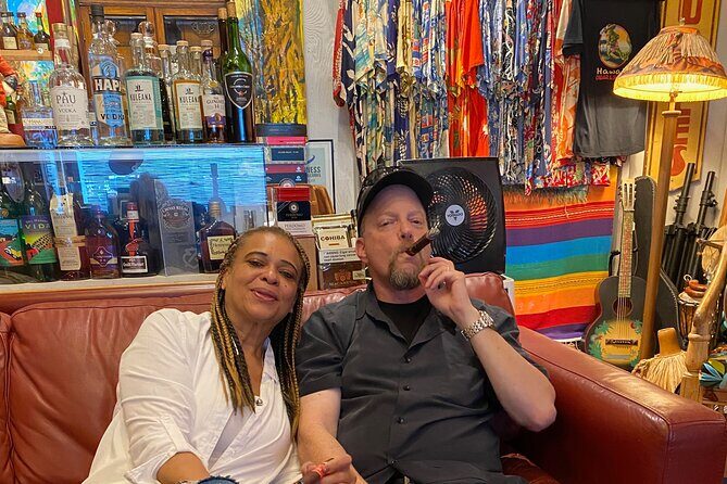 Enjoy Sunset with a Fine Cigar in Hawi - Who Will Love This Tour?