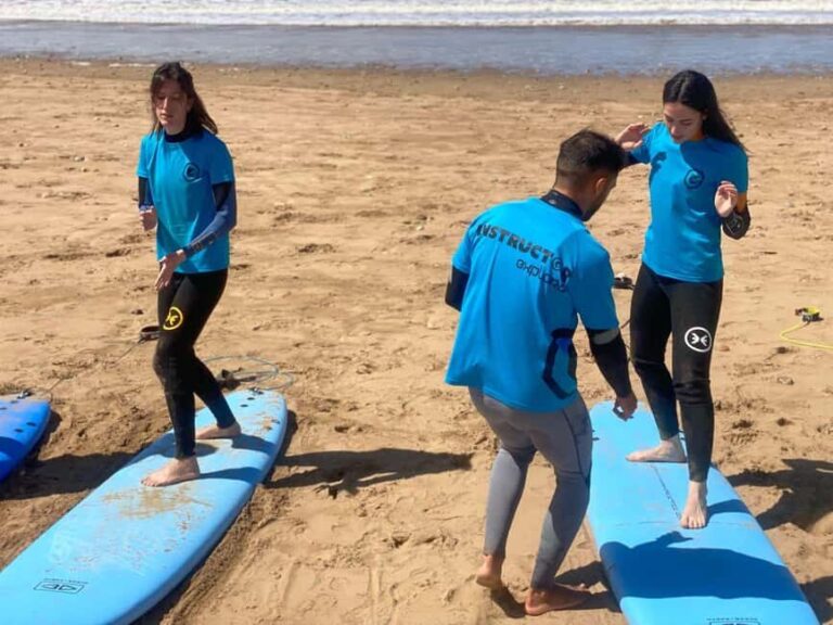 Essaouira: 4 Hour Surf Lesson - The Beach and Your First Steps