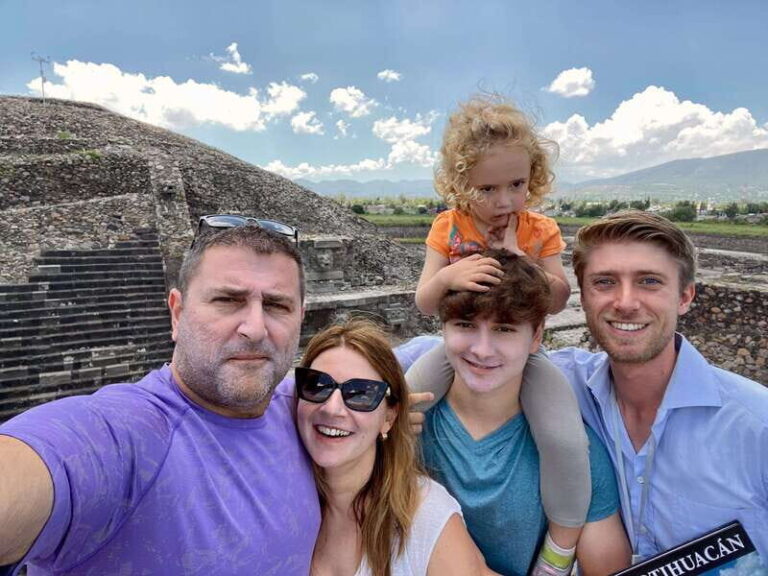 Exclusive private tour of the pyramids with a European guide in Mexico City - The Practicalities