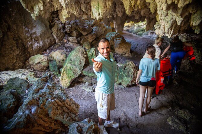 Experience Cancun's Hidden Gems, Mayan museum, cenote & Market 23 - What Sets This Tour Apart?