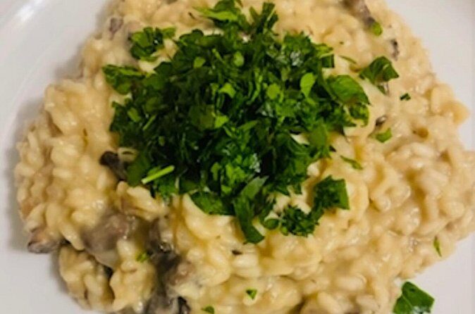 Experience Natchez 3 Course Southern Dinner in a Local Home - The Sum Up