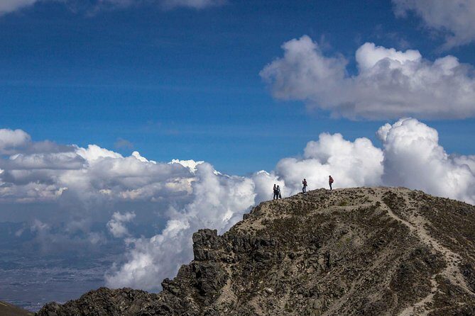 Explore El Paso de Cortes with a professional photographer - Authentic Experiences and Traveler Feedback