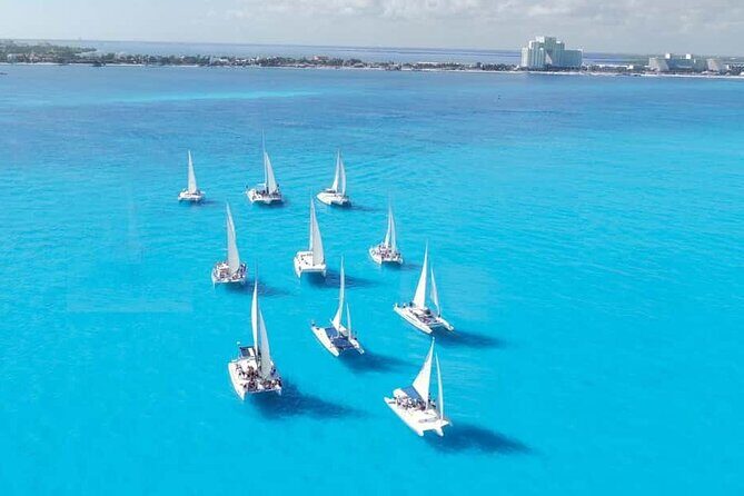 Explore Isla Mujeres Catamaran Snorkeling and Lunch Adventure - Why This Tour Works Well for You