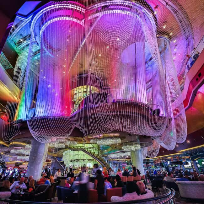 Explore Must-See Spots: Las Vegas Strip Walking Tour - Who Will Love This Tour