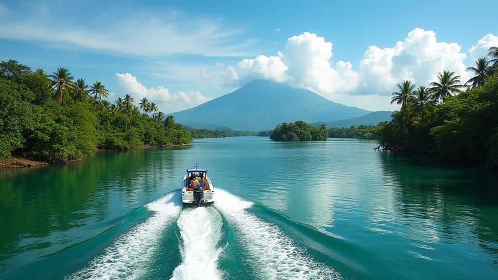 explore las isletas by boat