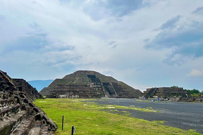 Express Pyramids: Rapid Exploration in Teotihuacan - Who Should Book This Tour?