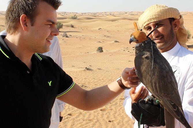 Falcon 1Private Dubai Falconry Safari - FAQs