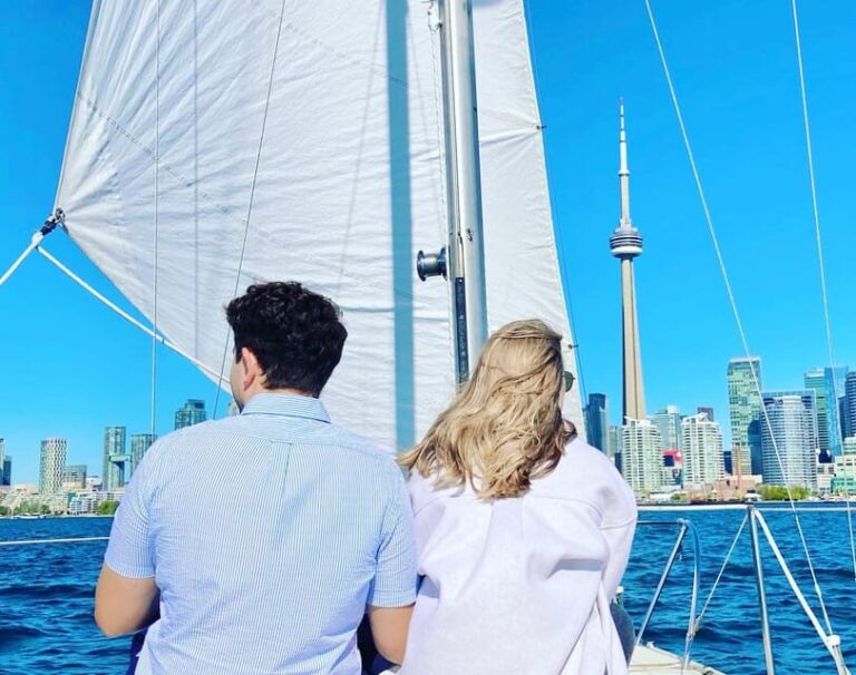 Fall Colours Boat Tour on the Toronto Islands - What to Expect: A Step-by-Step Look