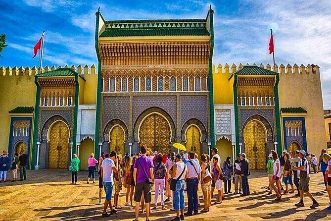 Fez Guided Tour with lunch from Casablanca - The Included Lunch: A Taste of Morocco