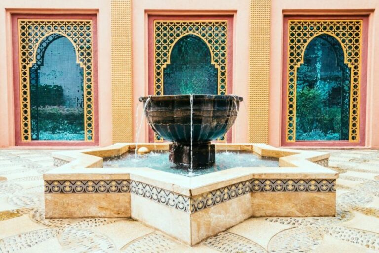Fez Medina: Local Cultural Highlights Guided Tour - The Value and Practical Elements