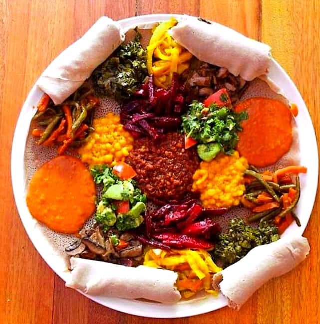 Food tour in Addis Ababa with airport pick-up. - Exploring the Vibrant Streets of Addis Ababa
