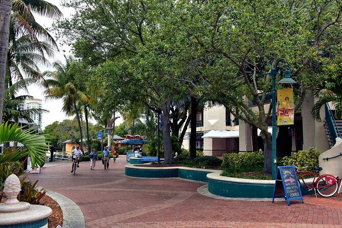 Fort Lauderdale History and Sightseeing Tour on Electric Bike(s) - Who Will Love This Tour?
