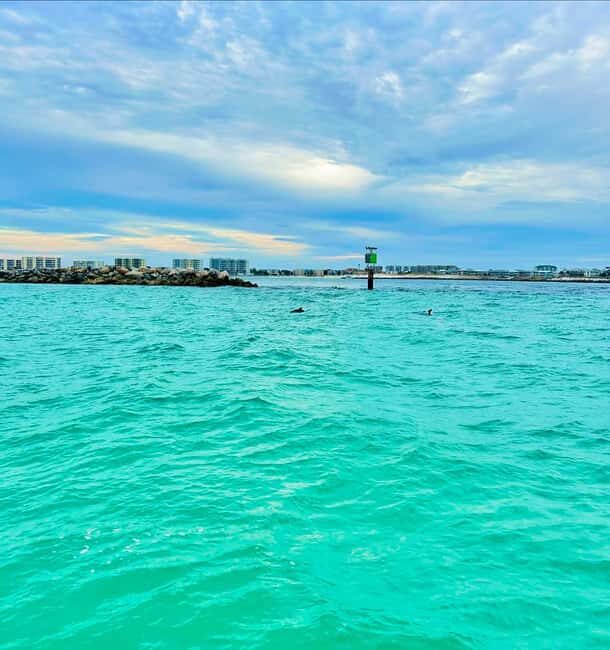Fort Walton Beach: Emerald Coast 2-hour Dolphin Cruise