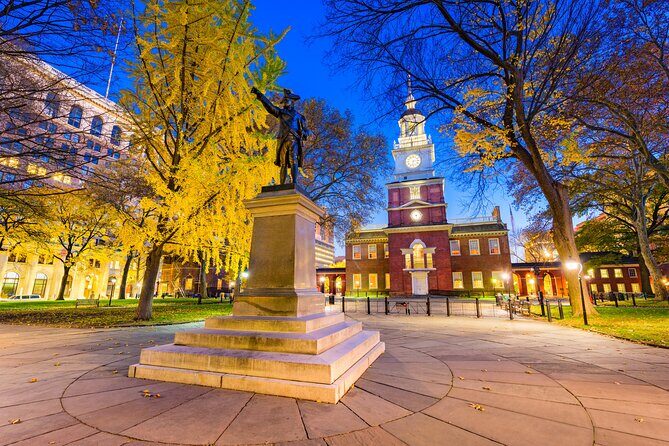 Founding Phantoms Adult's Only Walking Tour - What to Expect from the Tour