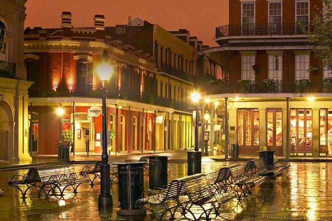 French Quarter Haunted Excursion In New Orleans - Timing, Group Size, and Flexibility