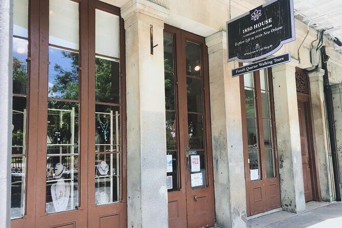 French Quarter Walking Tour With Comp 1850 House Museum Admission - The Value of Guided Insight