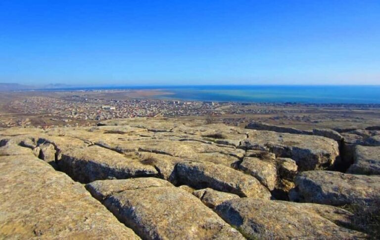 From Baku: Off-Road Gobustan & Mud Volcanoes Tour - Who Should Consider This Tour?