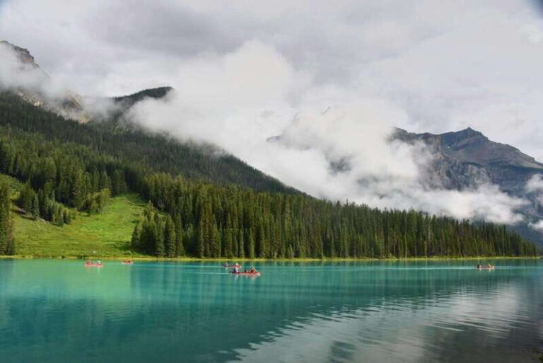 From Calgary: Banff, Moraine Lake and Lake Louise Tour - The Practicalities