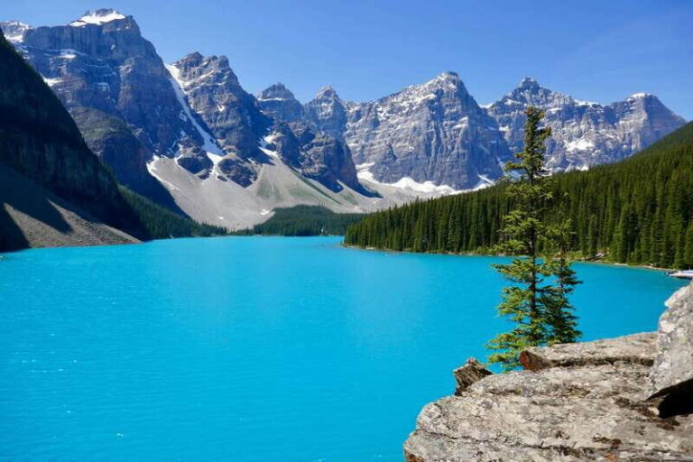 From Calgary: Moraine & Louise Lake, Banff & Falls Day Trip - The Experience Through the Eyes of Past Travelers
