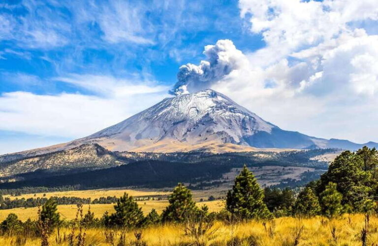 From CDMX: Hiking and adventure to Iztaccihuatl - What’s Included and What to Bring