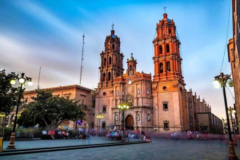 FROM CDMX: Queretaro, Guanajuato, San Luis Potosi, Zacatecas, Guadalajara - What to Expect: Practical Details and Tips