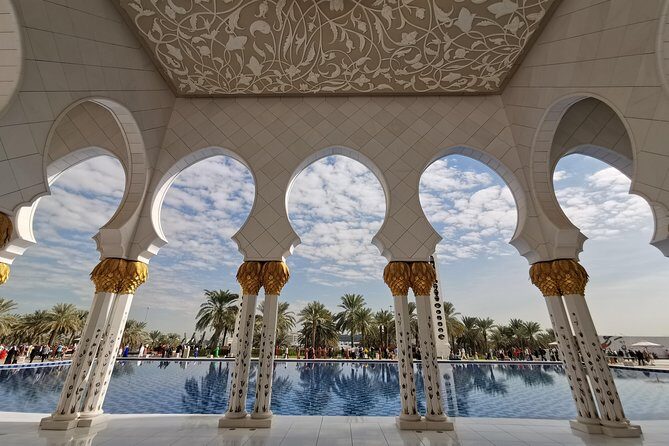From Dubai : Abu Dhbai Tour Including Le Louvre Museum Ticket - Practical Aspects & What to Expect