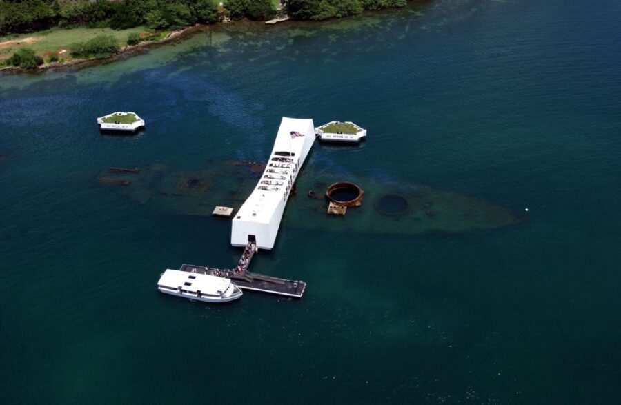 From Honolulu Harbor: Private Custom Tour on Oahu - What’s Included and What’s Not