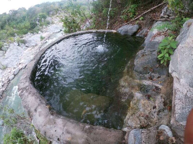 From Huatulco: Excursion to the Hot Springs - An In-Depth Look at the Hot Springs Tour from Huatulco