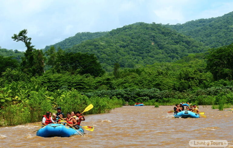 From Huatulco: Rafting, Beach Viewpoint & Snorkelling Tour - Snorkelling at La Entrega Beach
