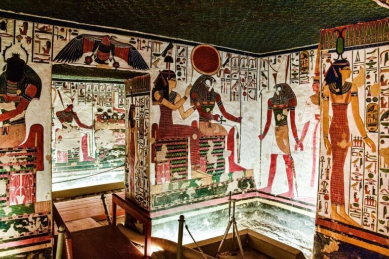 From Hurghada: Luxor Private Guided Tour - Transport and Logistics